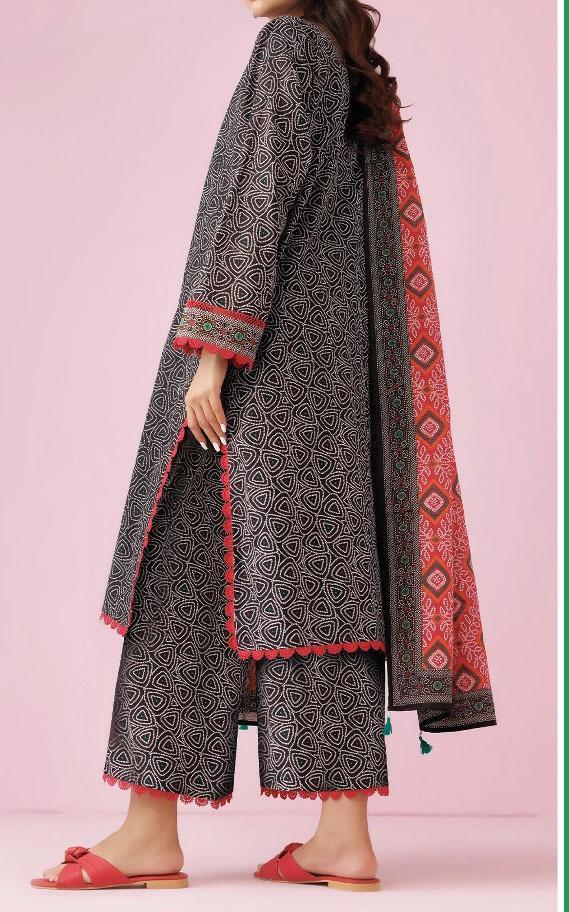 3 Pcs Women's Unstitched Khaddar Printed Suit